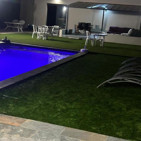 Grande Villa Avec Piscine Bompas  ภายนอก รูปภาพ