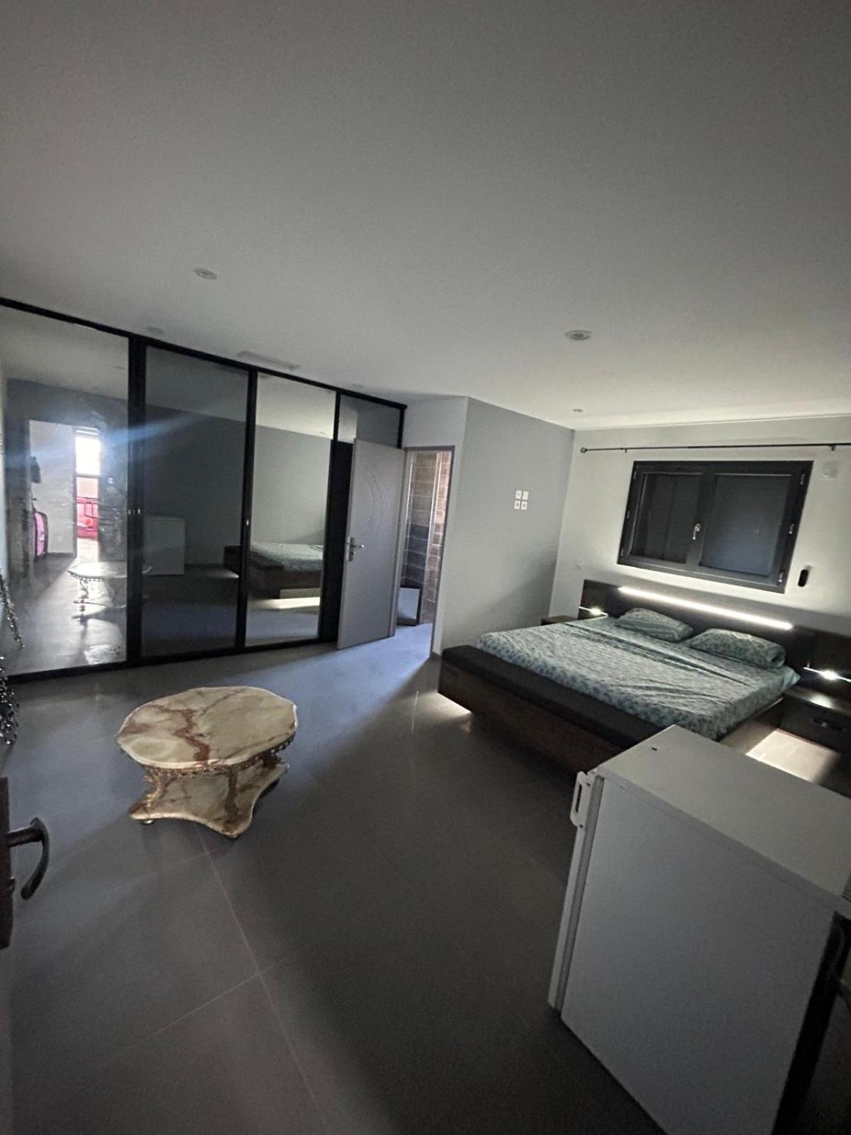 Grande Villa Avec Piscine Bompas  ภายนอก รูปภาพ